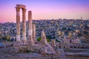 shutterstock_759302734 (1) shutterstock_759302734 (1)
